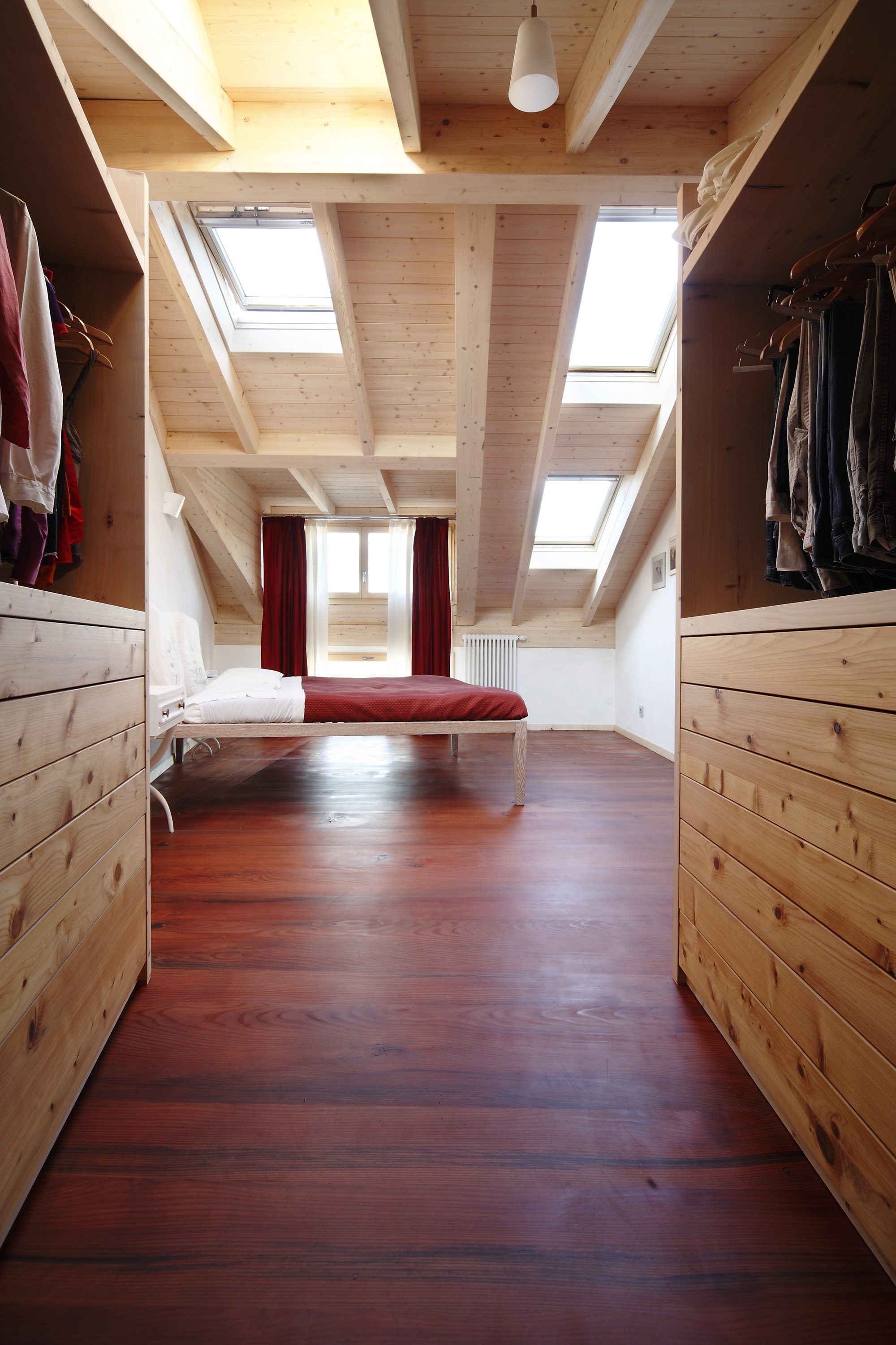 Casa-in-legno-prefabbricata-camera-lecco