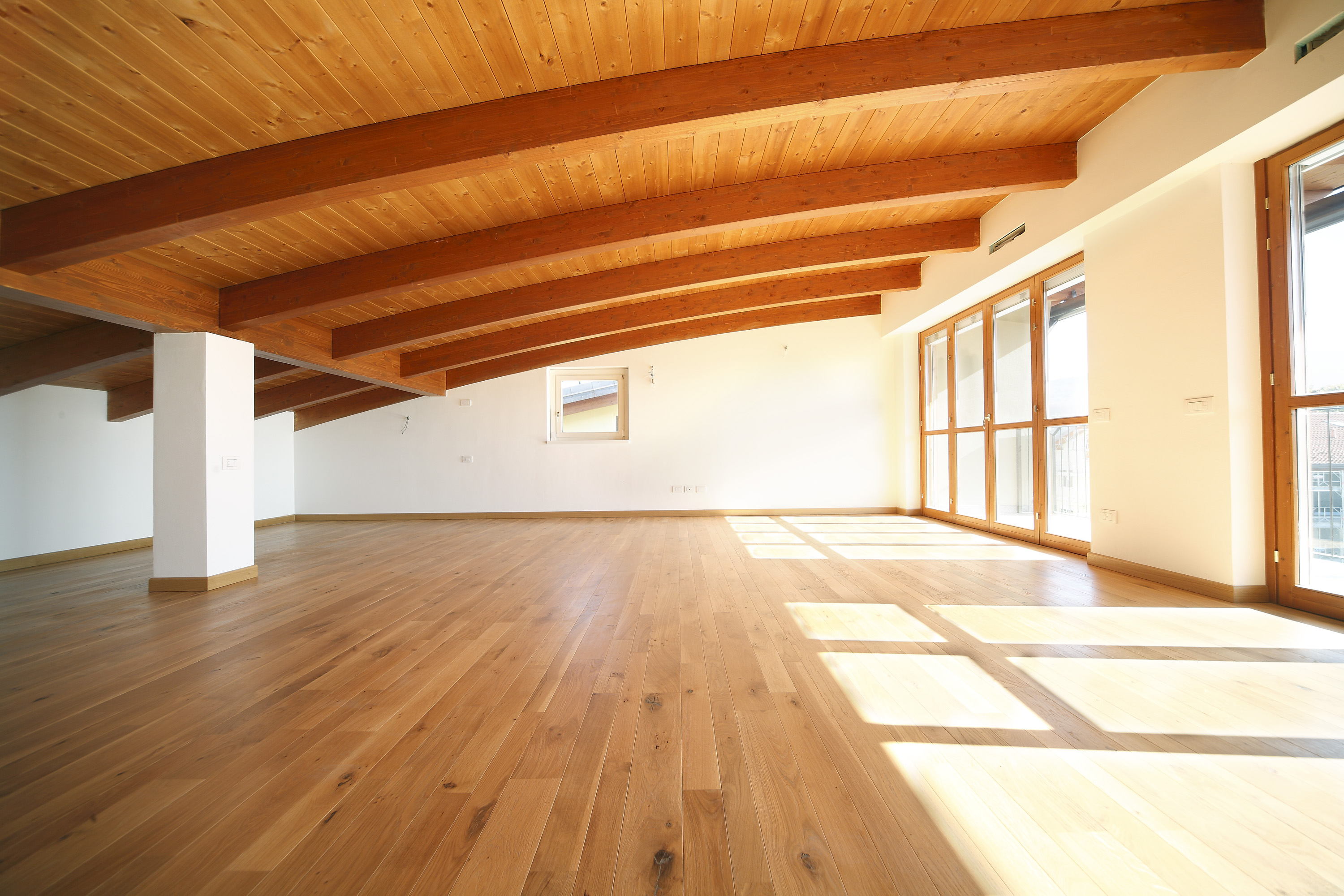 Tetto-in-legno-perline-varese