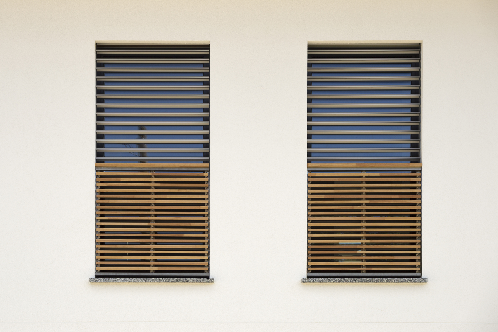 Casa-in-legno-prefabbricata-finestre-lecco