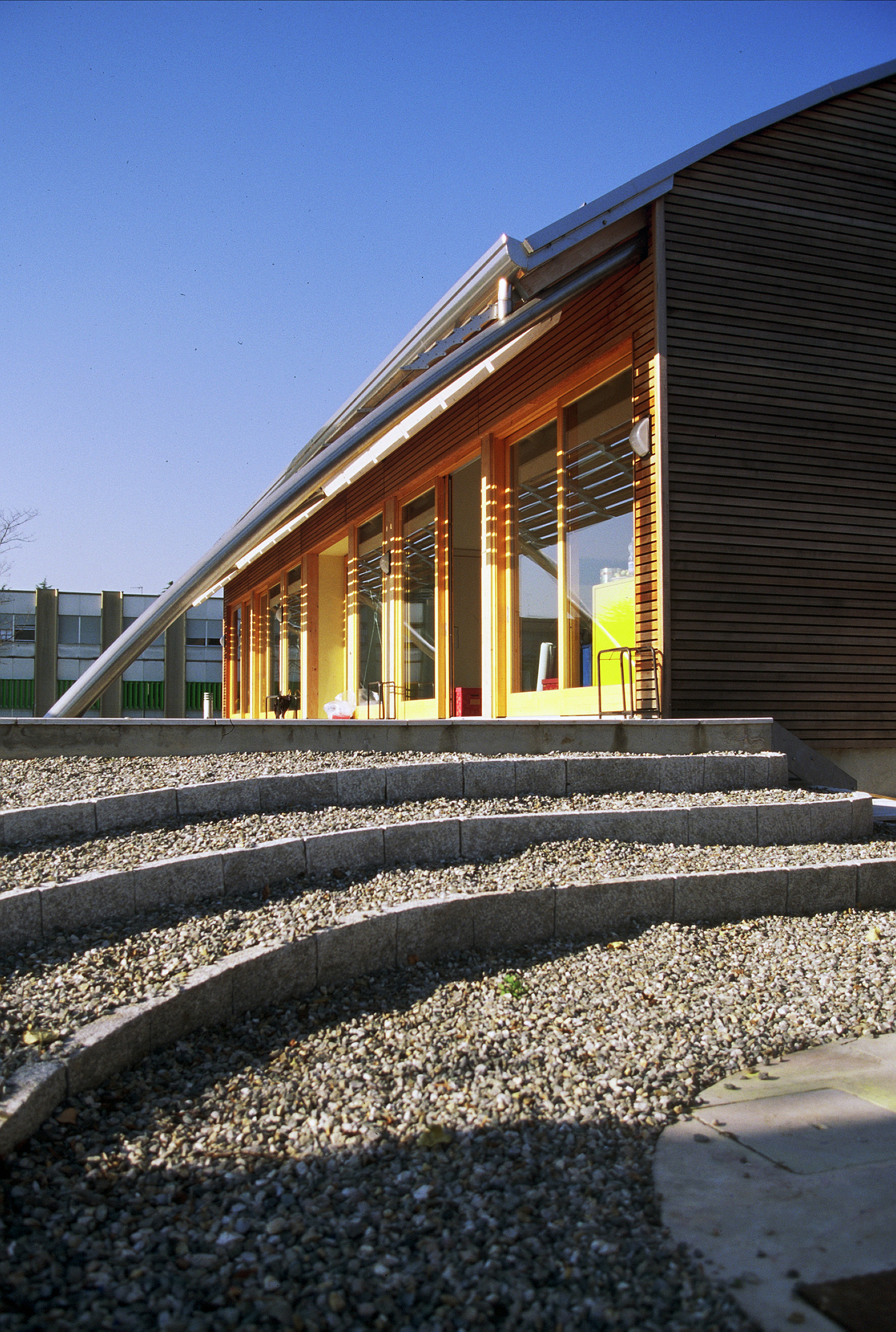 Scuola-in-legno-prefabbricata-monza