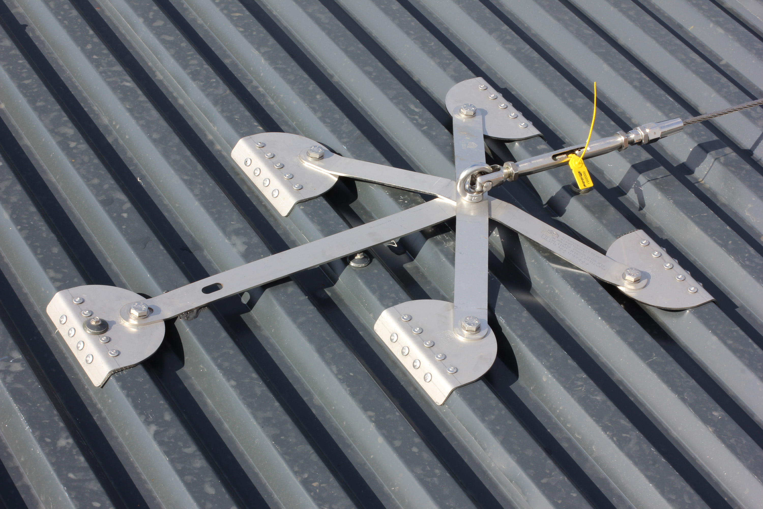 Fissaggio-lamiera-grecata-milano