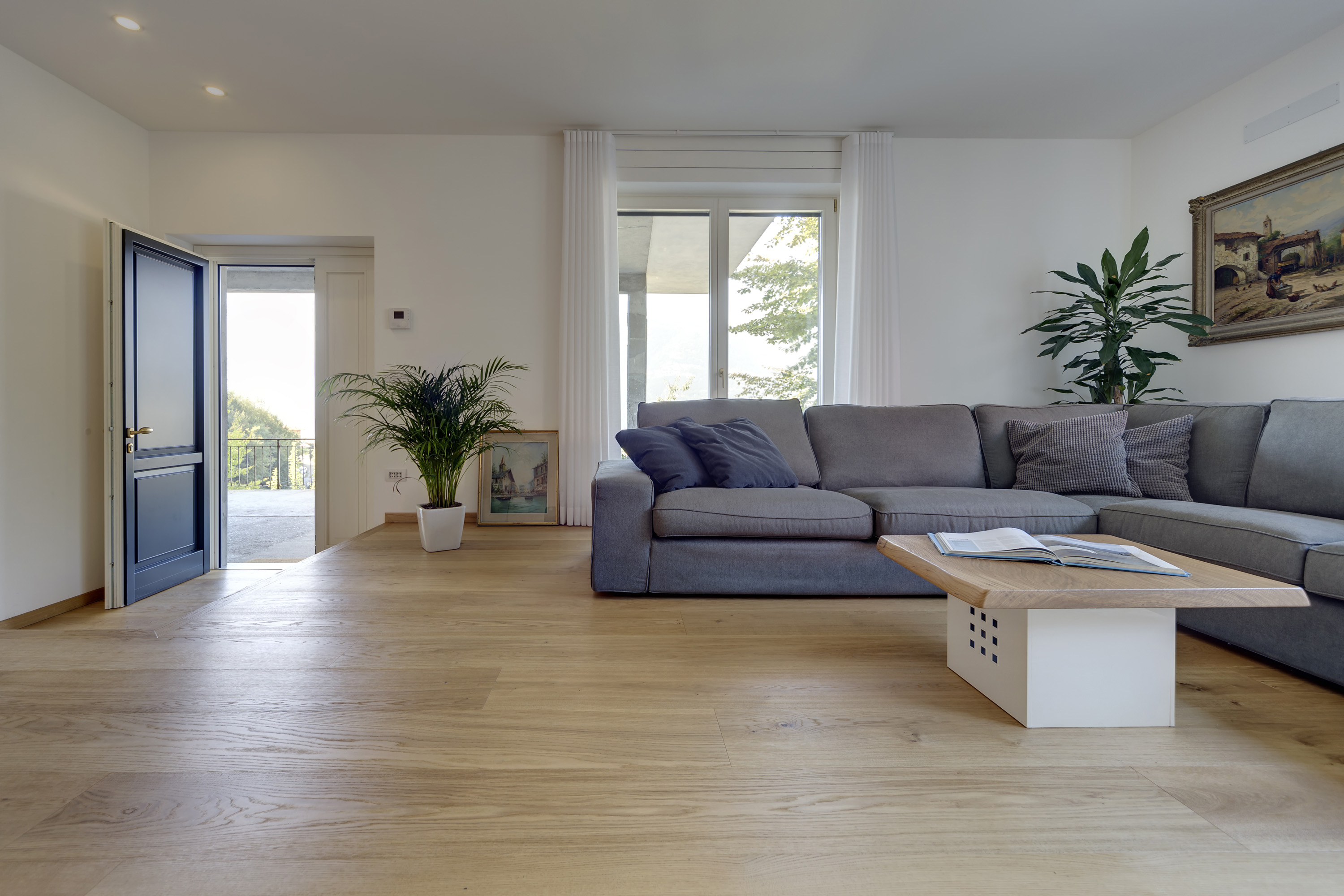 Pavimento-in-legno-soggiorno-como