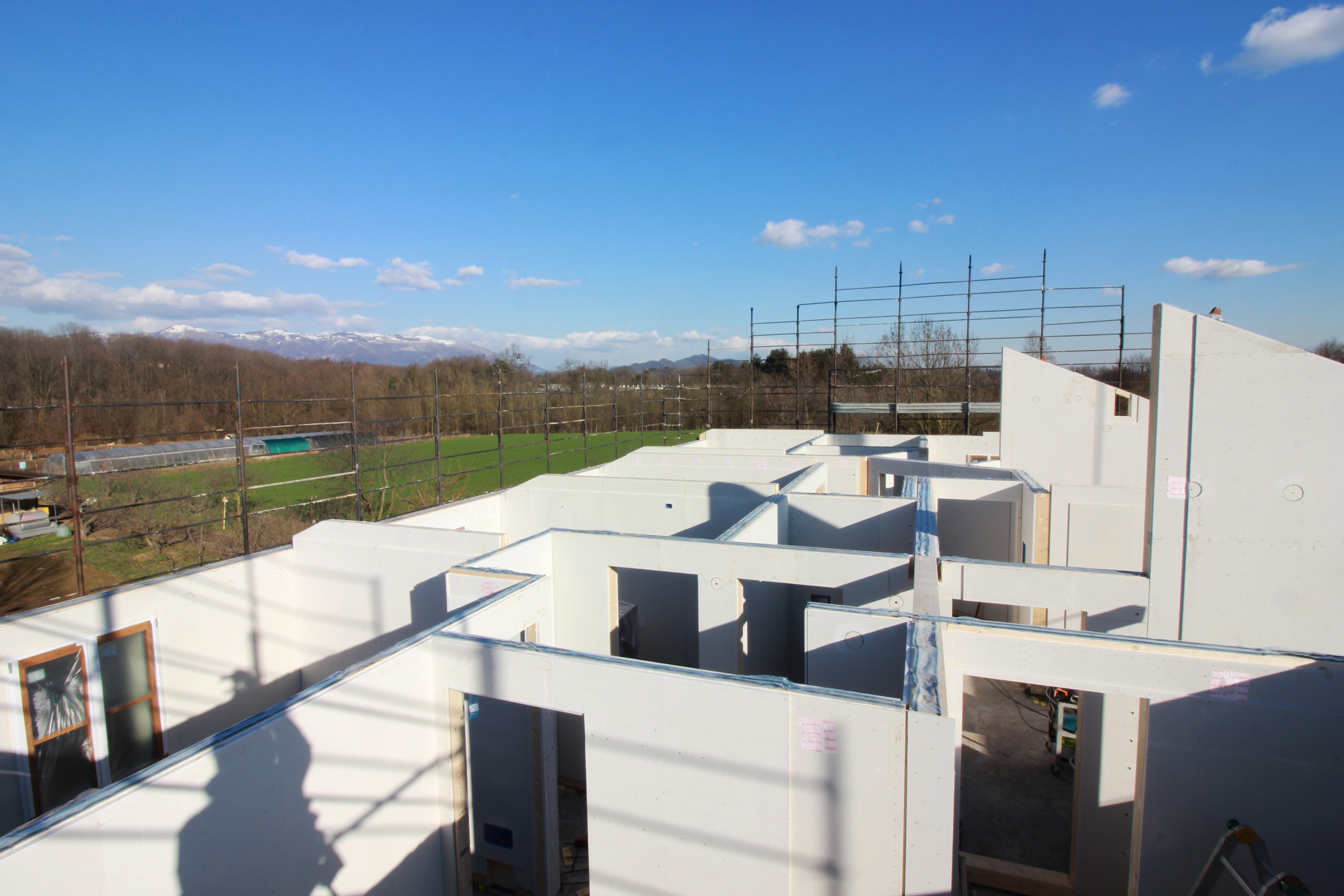 Sopralzo-in-legno-prefabbricato-lecco