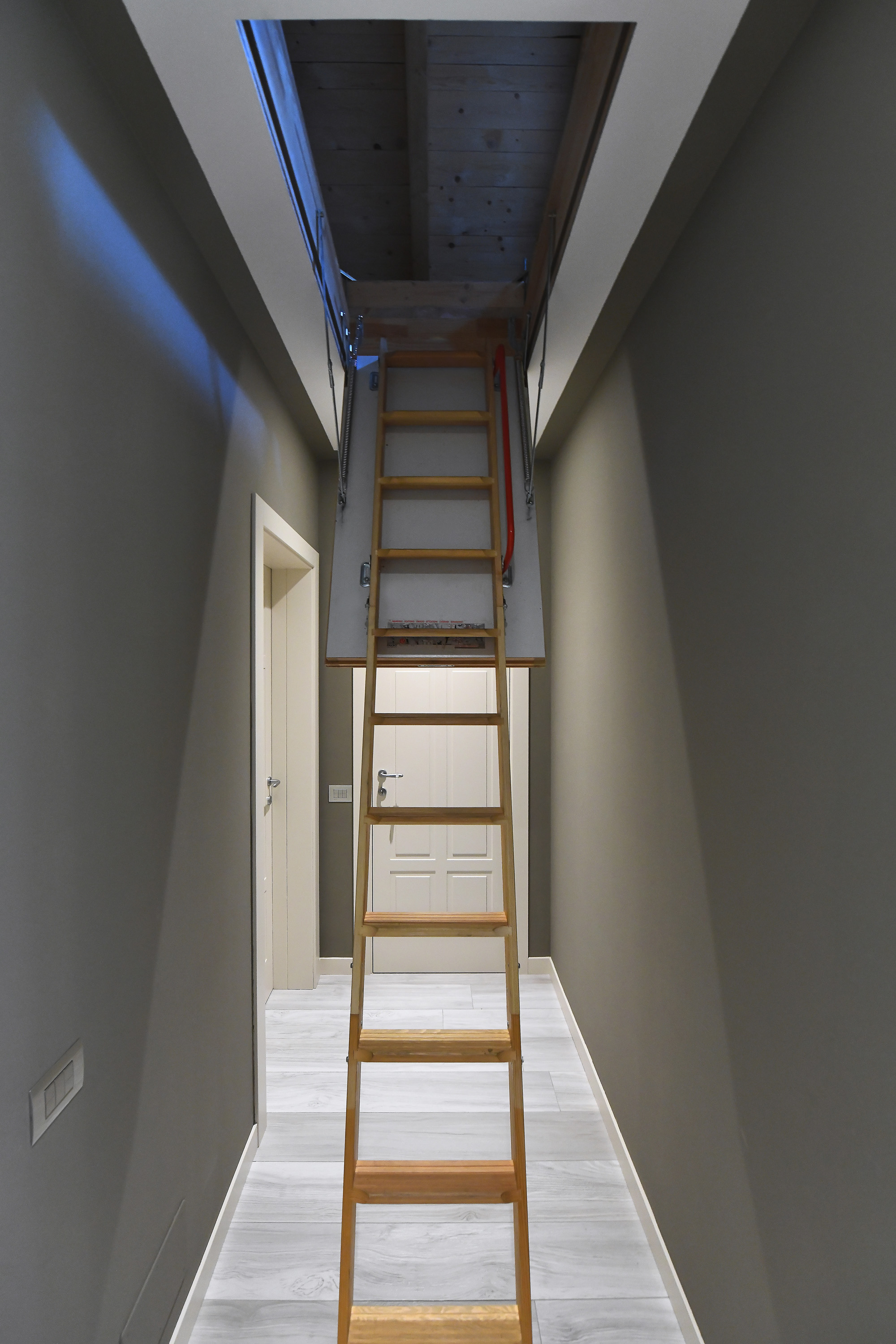 Casa-in-legno-scala-milano_