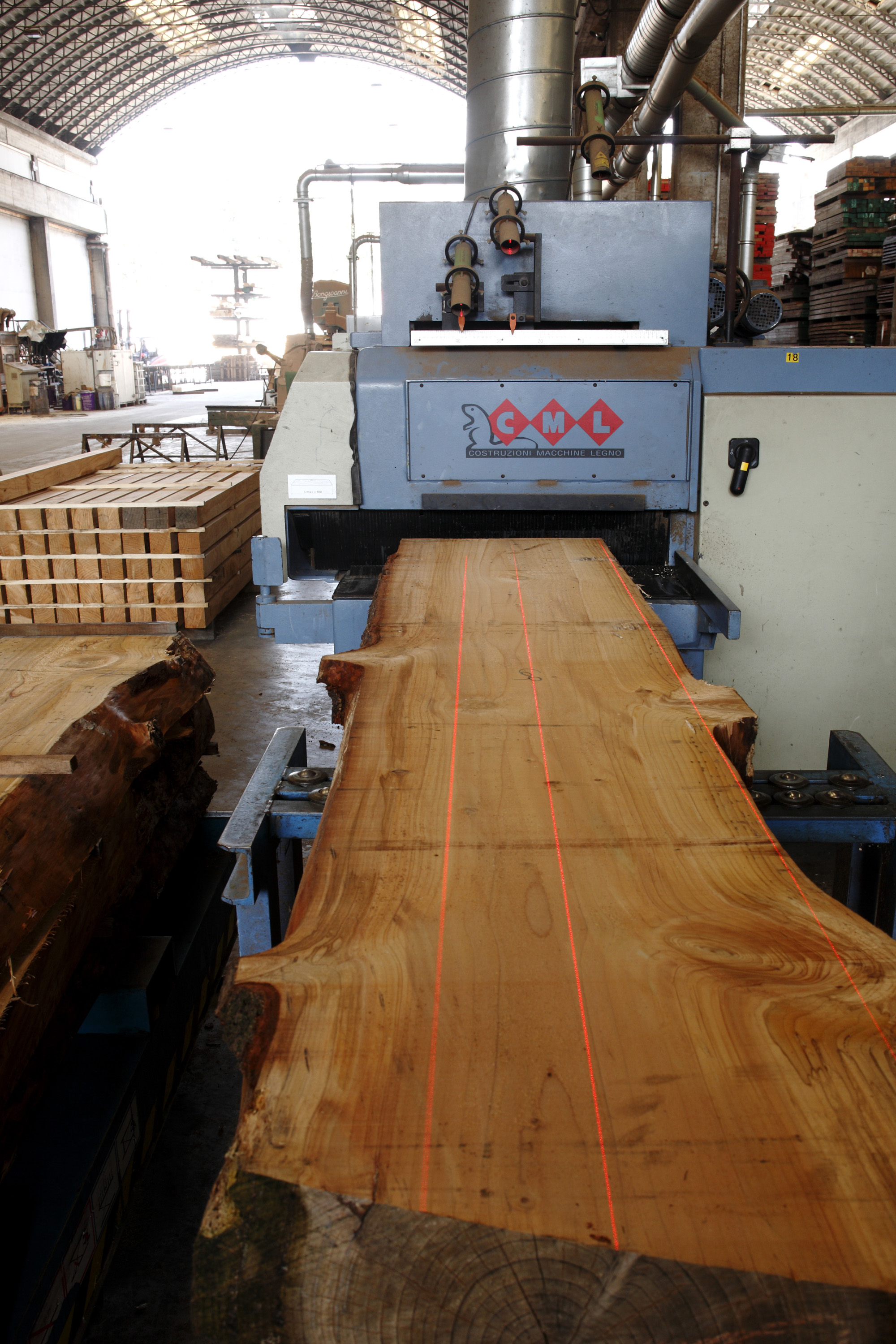 Cartelle-legno-produzione-lecco