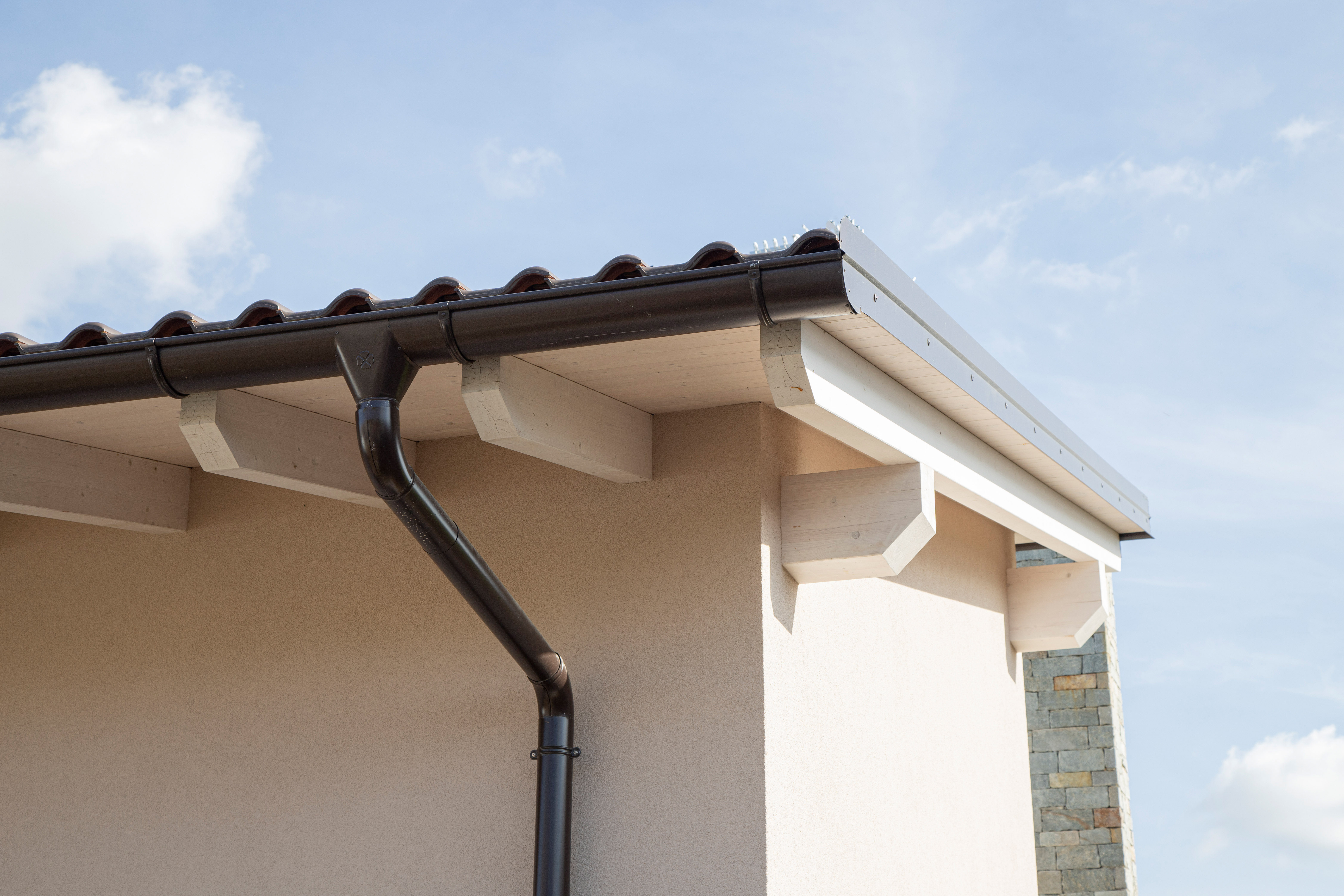 Lattoneria-gronda-lecco