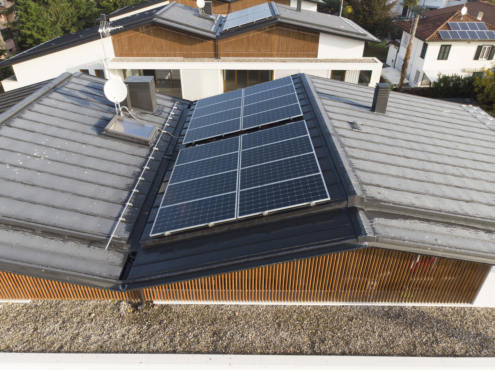 Lattoneria-pannelli-solari-monza