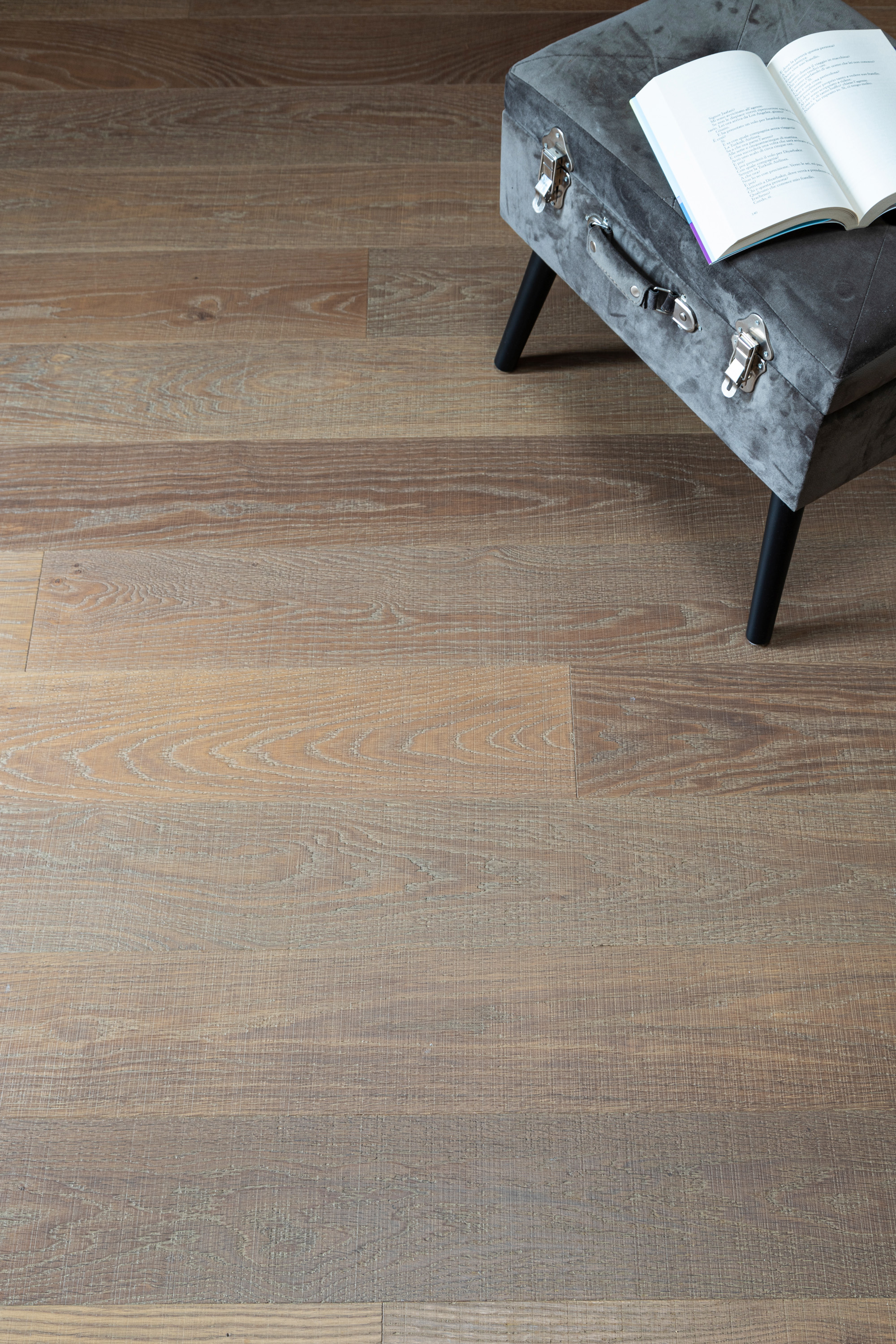 Parquet-spazzolato-casa-Burago