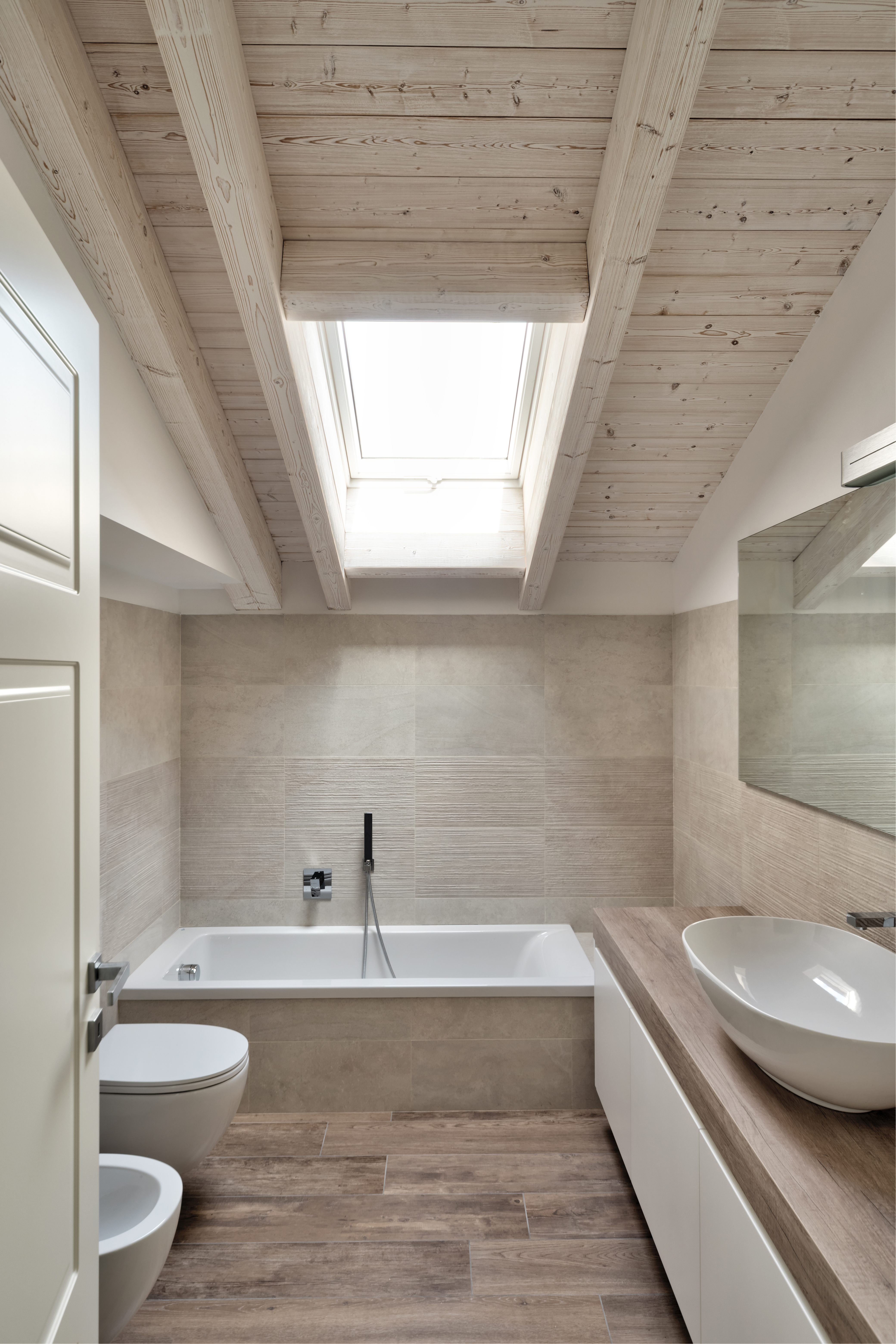 Tetto-in-legno-bianco-decapato-Cesano Maderno