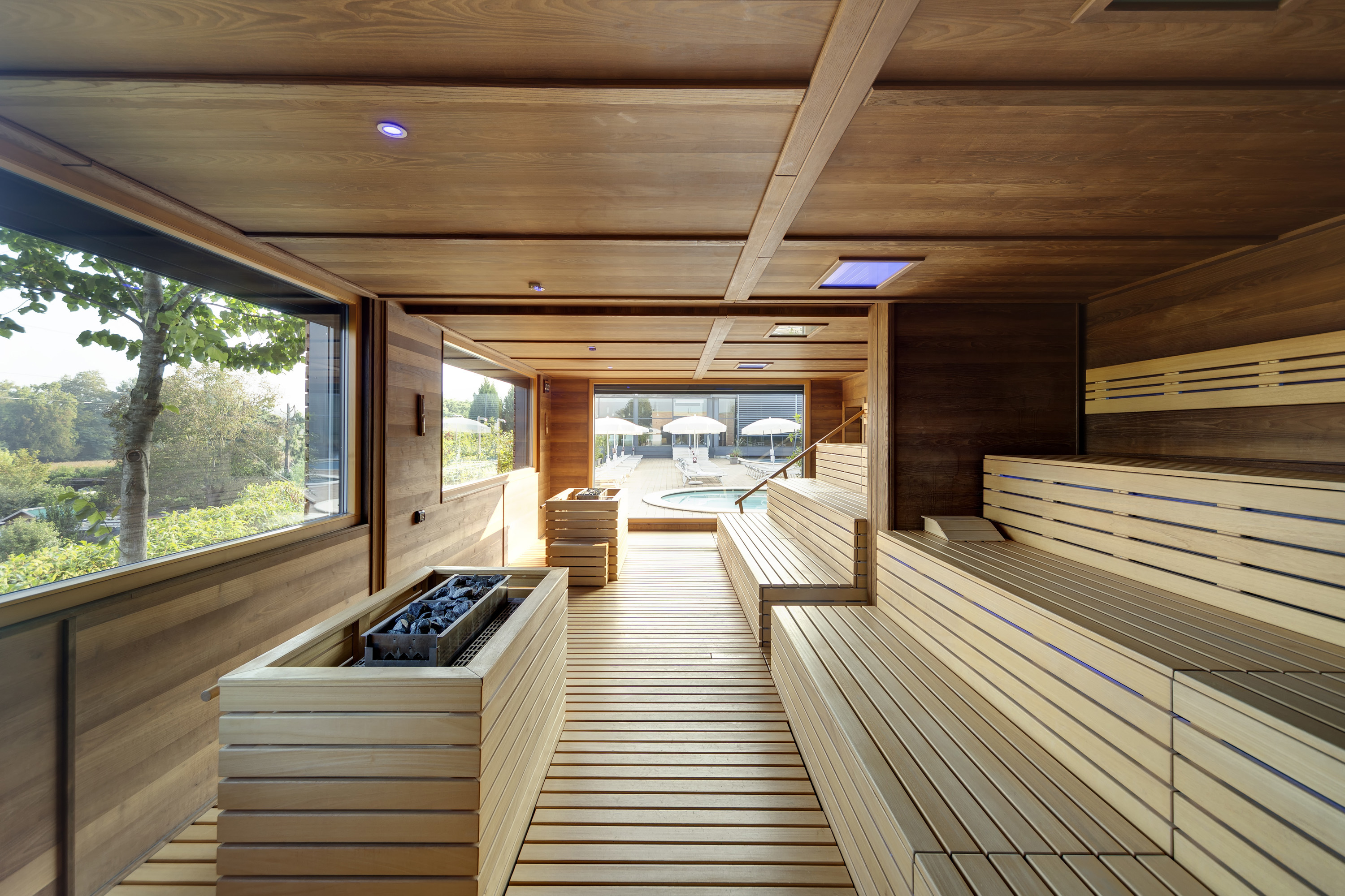 Edifici-in-legno-piscina-lecco