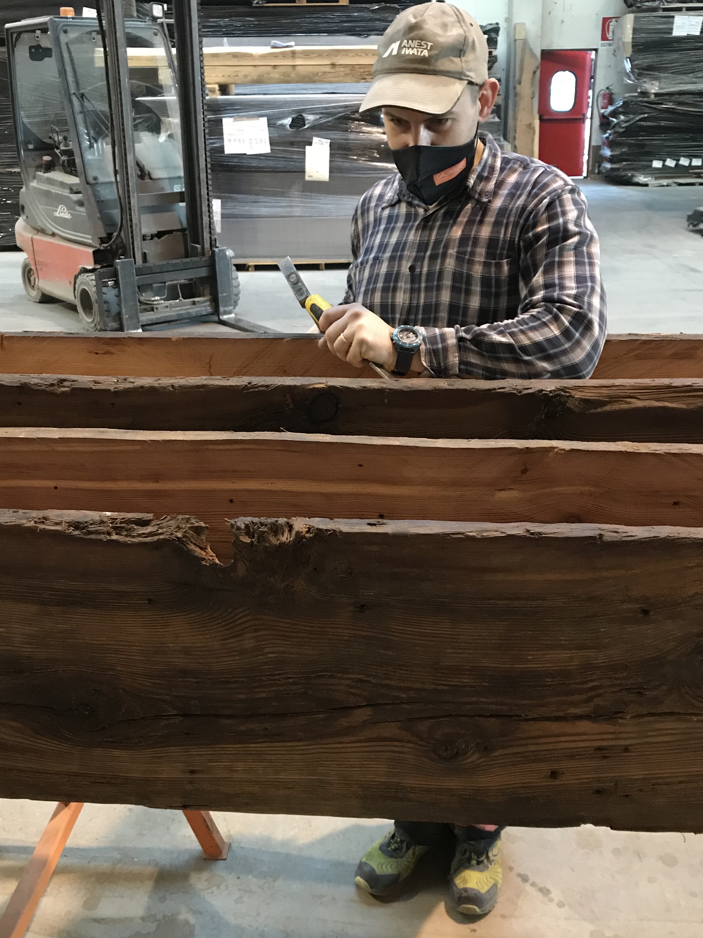 Recupero-travi-in-legno-antiche-lecco