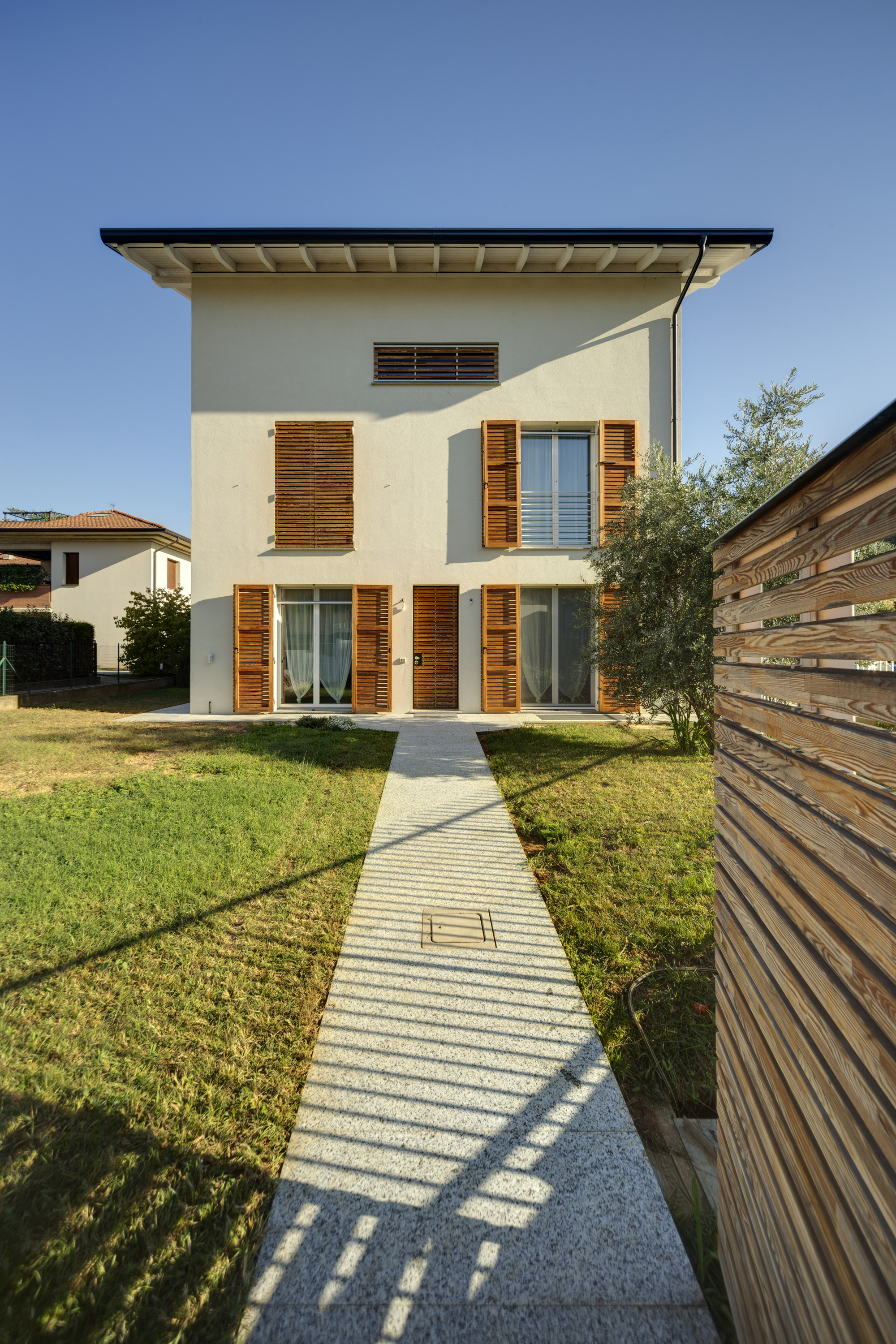 Casa-in-legno-prefabbricata-lecco