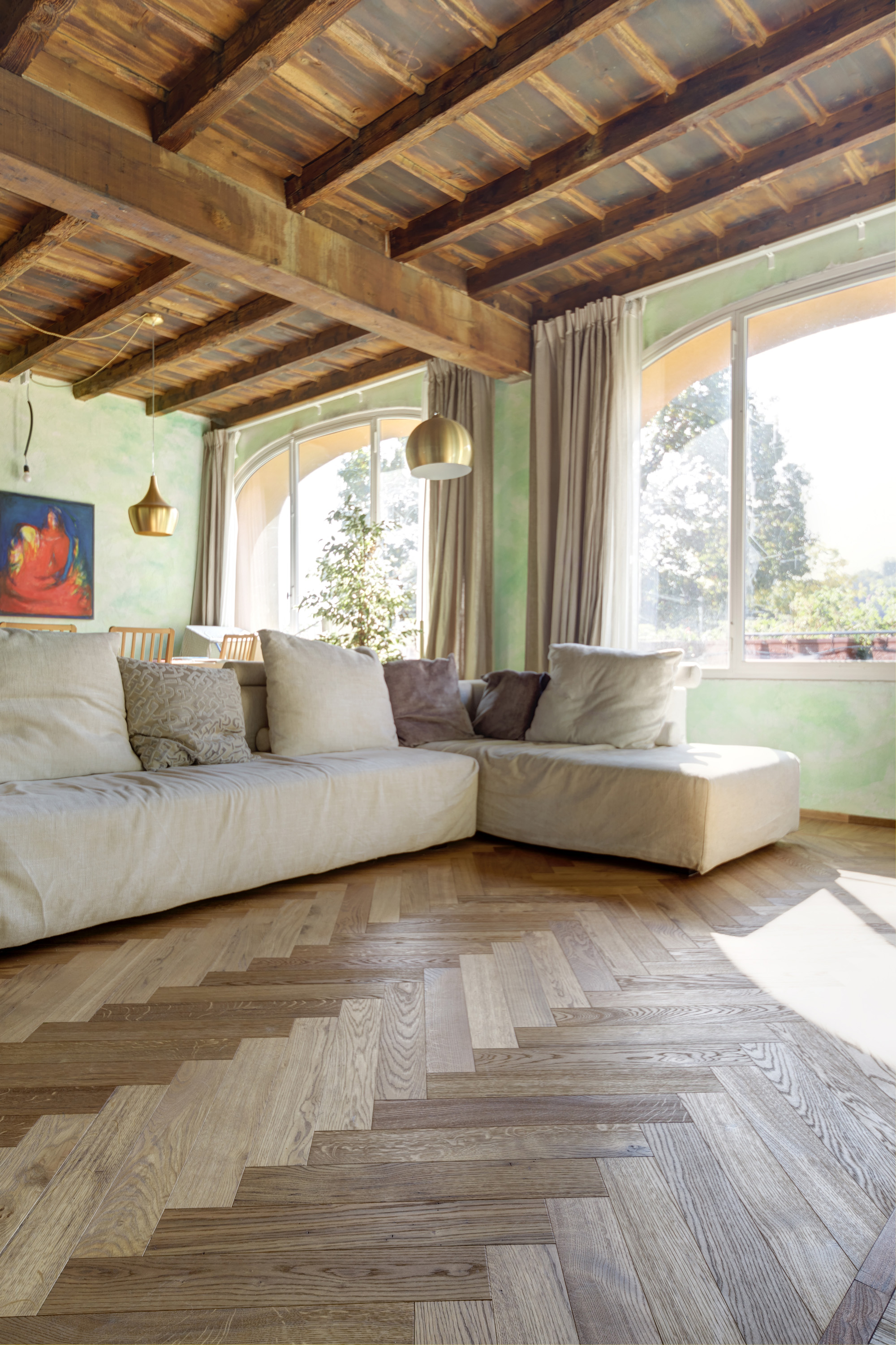 Tetto-in-legno-soggiorno-lecco