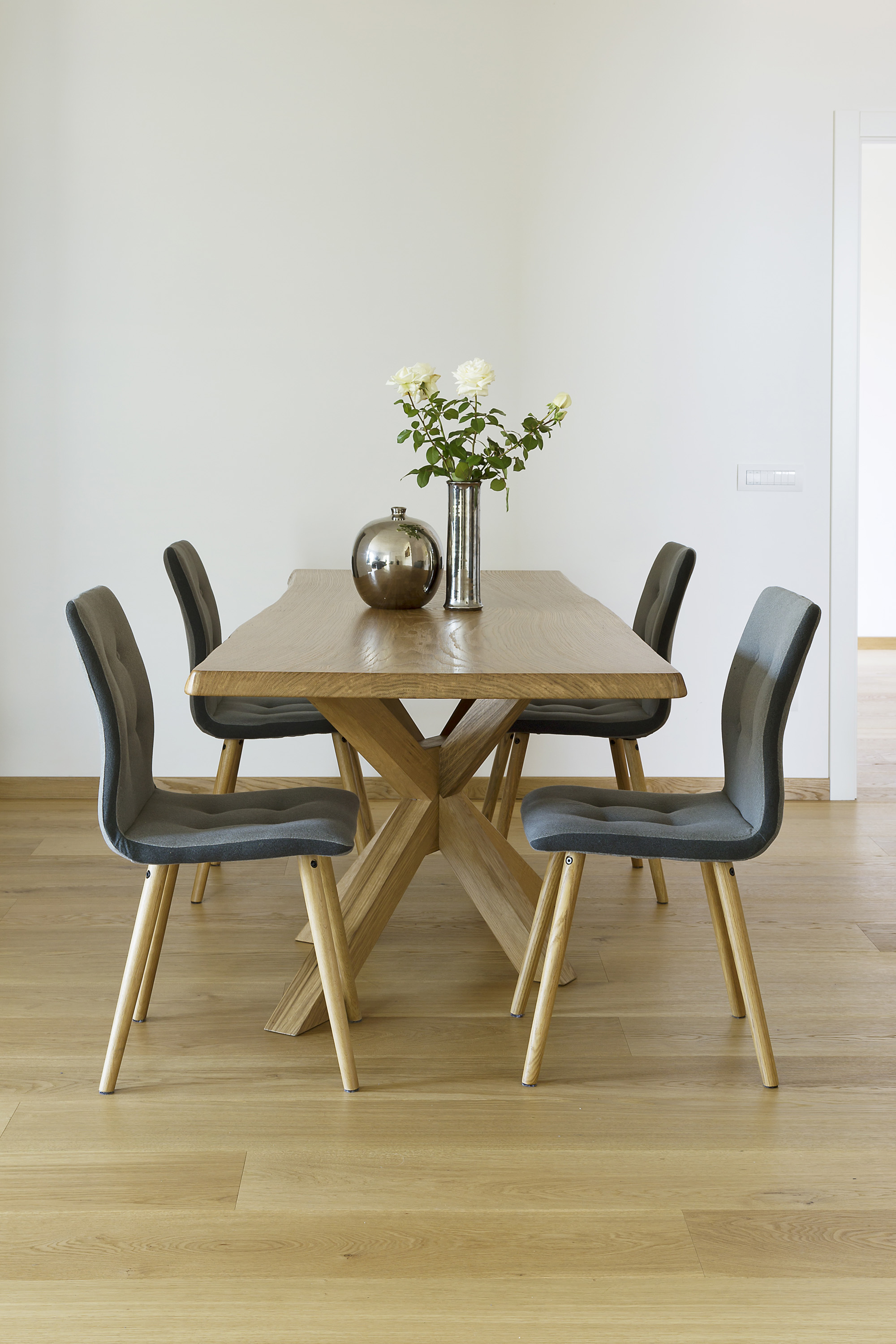 Pavimento-in-legno-soggiorno-como