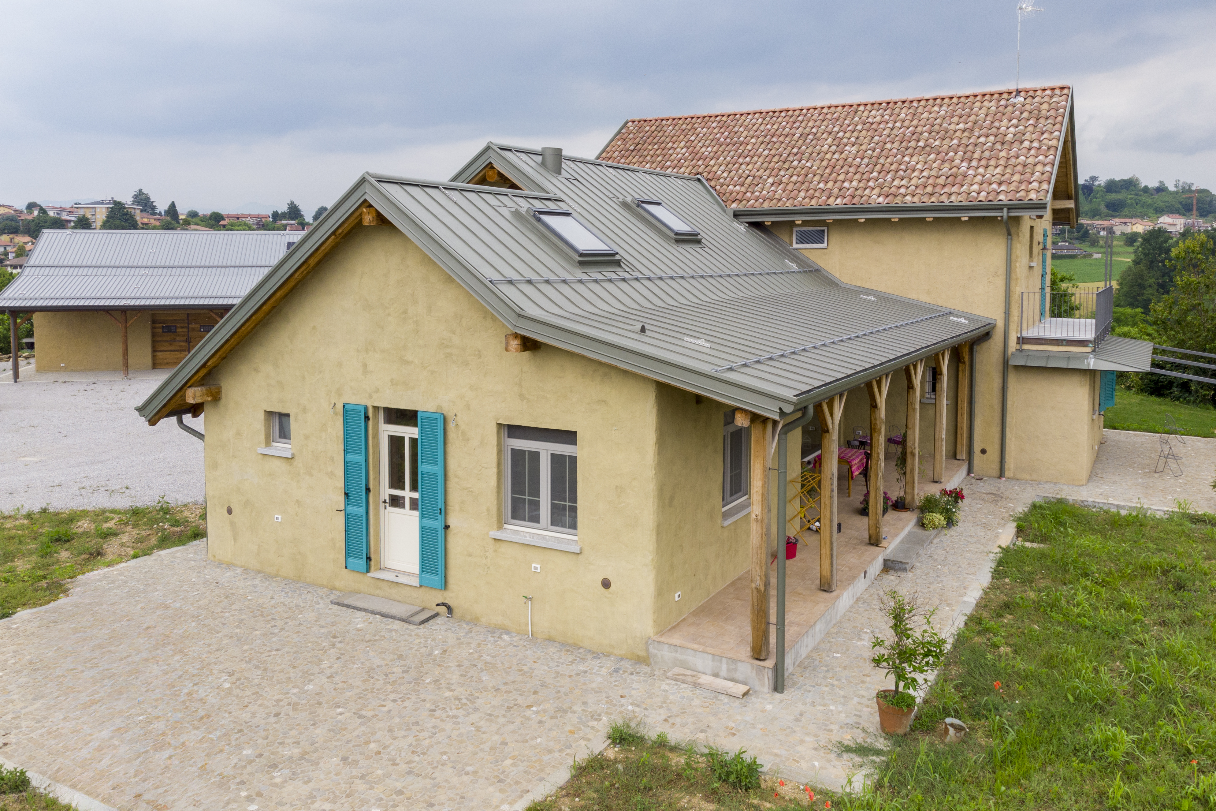 Tetto-in-legno-Lamiera-Besana