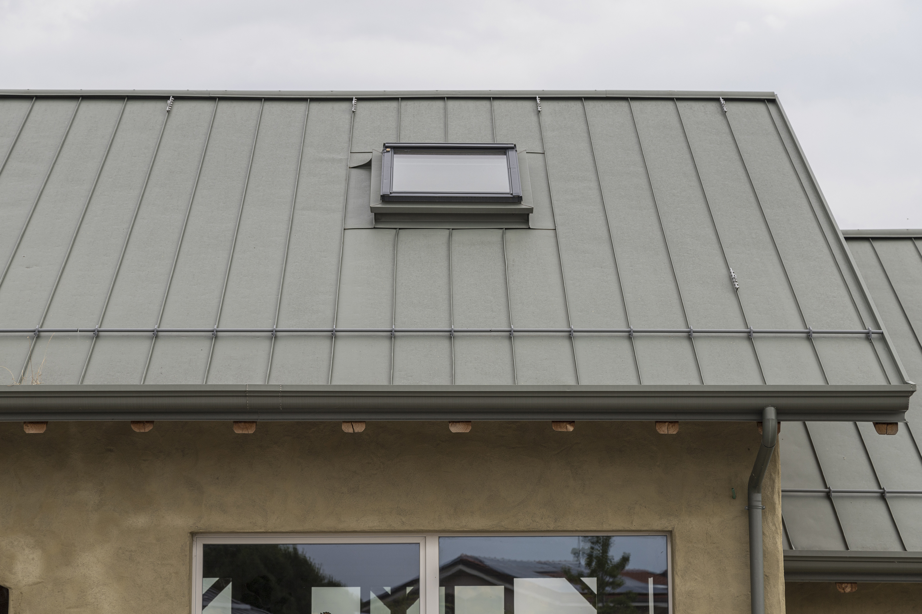 Tetto-in-legno-Velux-Besana