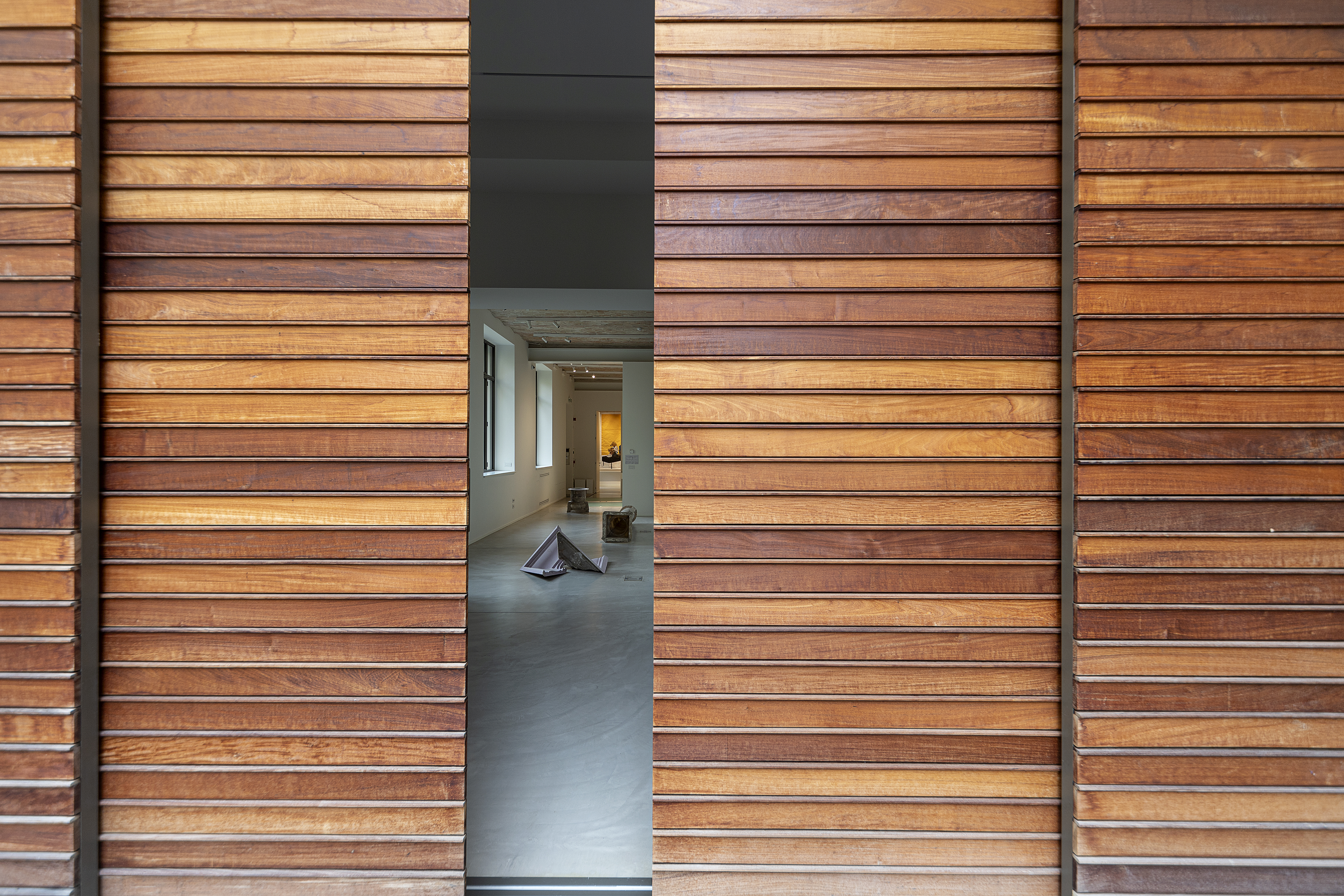 Facciata-in-legno-Milano