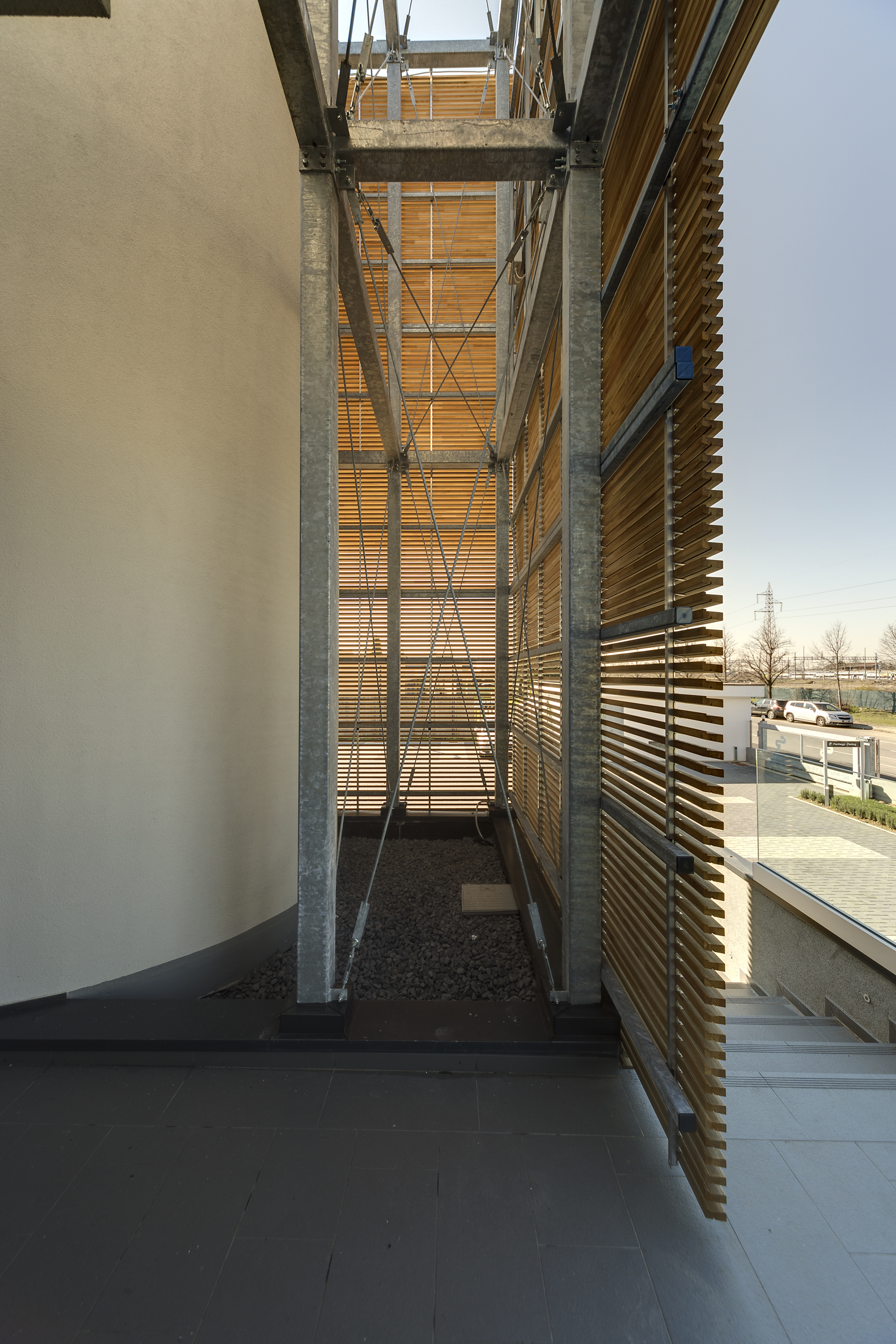 Facciata-in-legno-carpenteria-bergamo